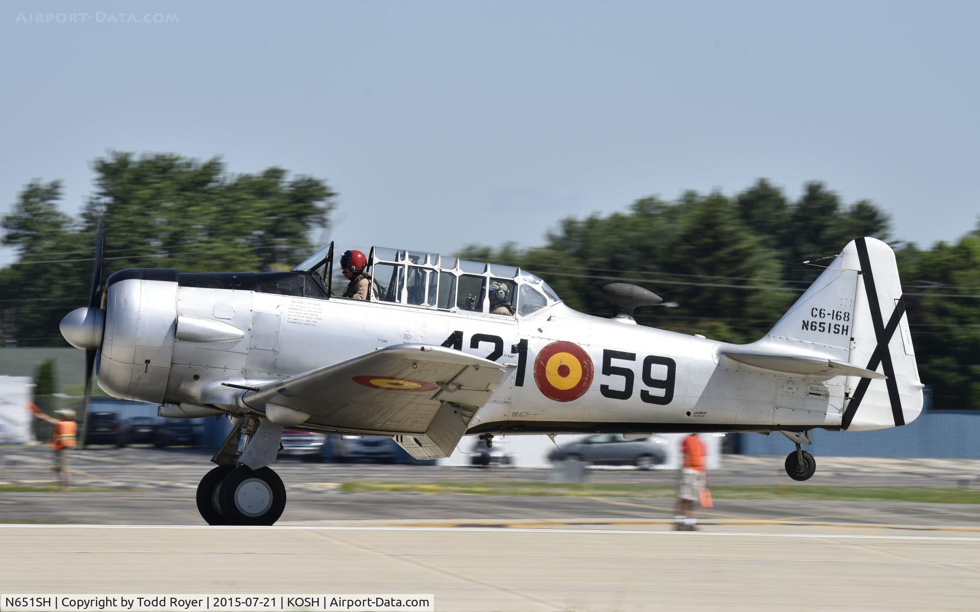 N651SH, 1944 North American T-6G Texan C/N 168-409, Airventure 2015
