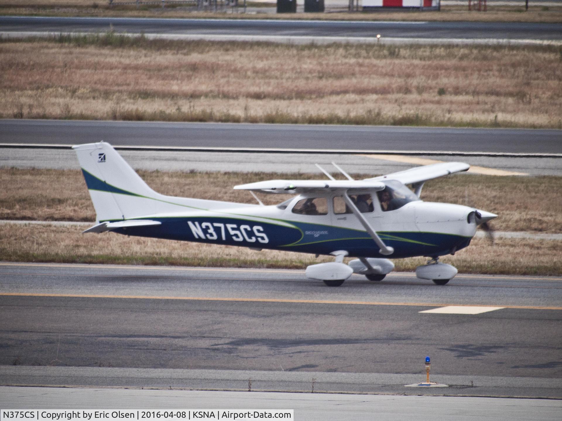 N375CS, 2014 Cessna 172S C/N 172S11375, Cessna 172S in taxing for take off.