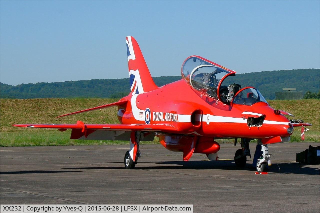 XX232, 1978 Hawker Siddeley Hawk T.1 C/N 068/312068, Royal Air Force Red Arrows Hawker Siddeley Hawk T.1, Static display, Luxeuil-St Sauveur Air Base 116 (LFSX) Open day 2015