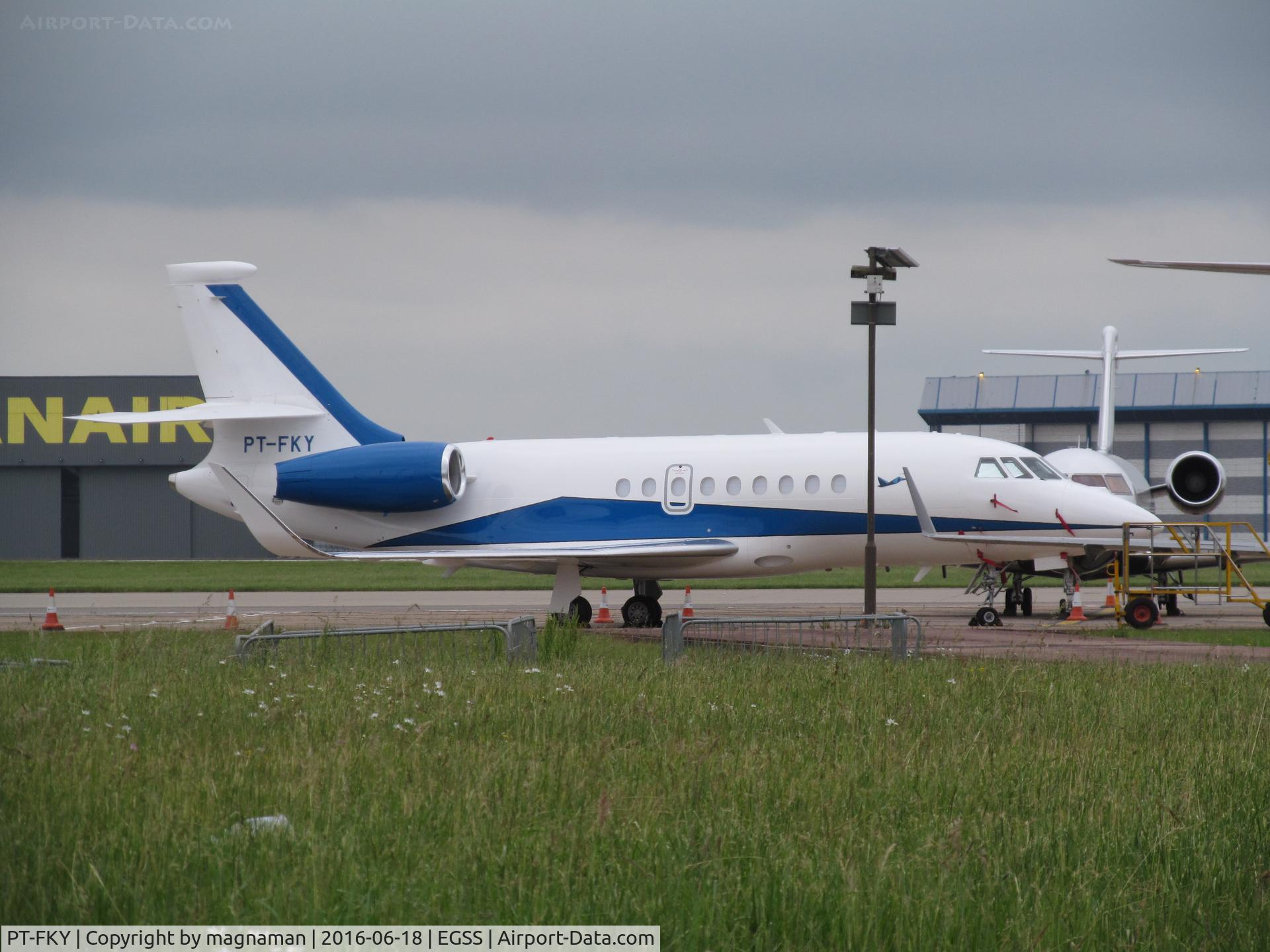 PT-FKY, 2014 Dassault Falcon 2000LX C/N 280, Biz of the day at STN