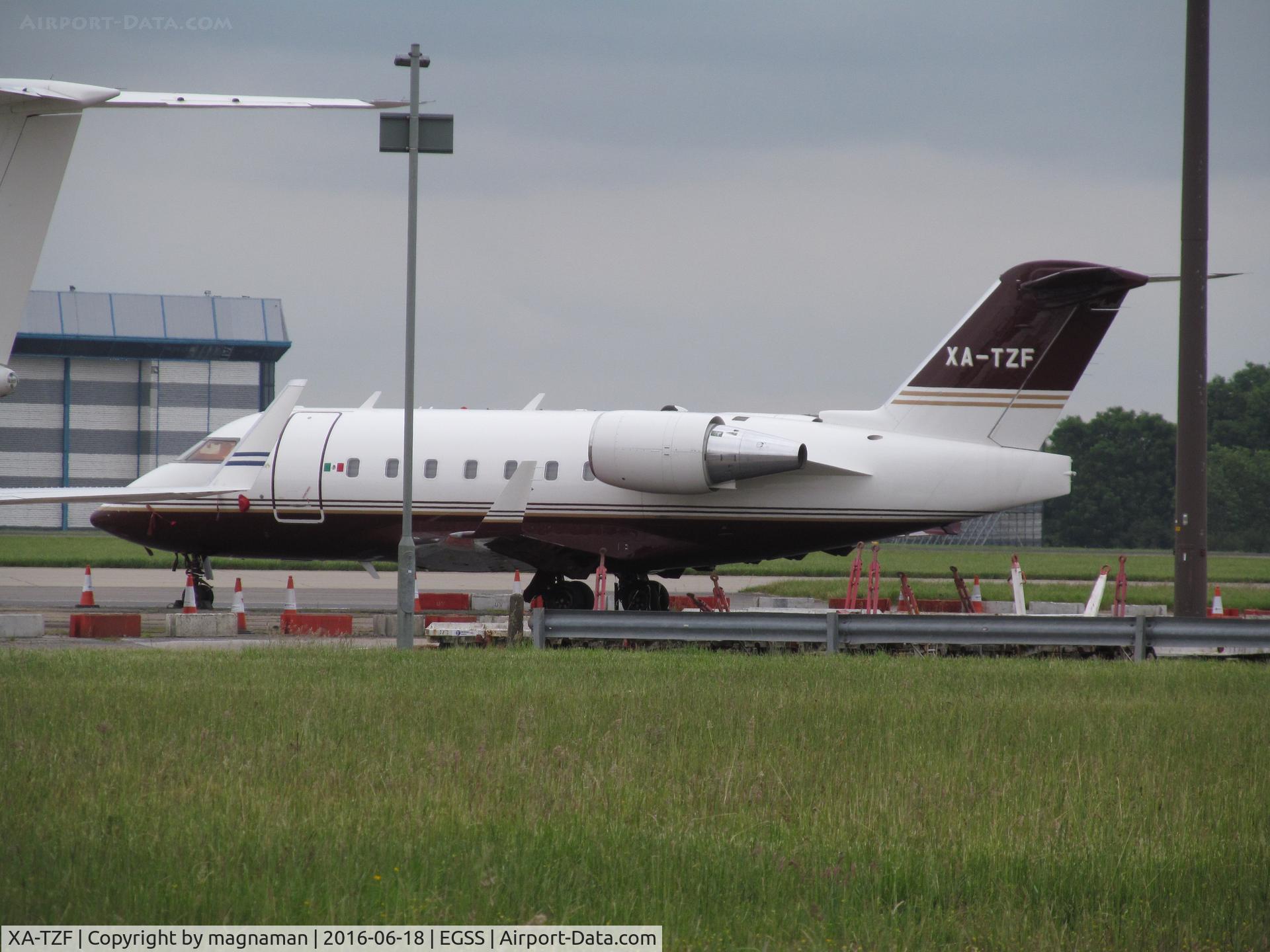 XA-TZF, 2002 Bombardier Challenger 604 (CL-600-2B16) C/N 5527, always nice to see a Mexican on these shores