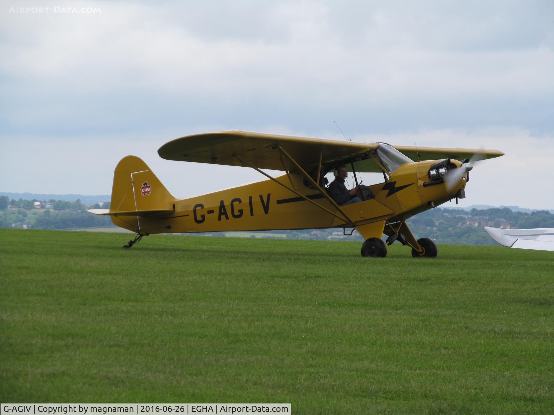G-AGIV, 1944 Piper L-4J Grasshopper (J3C-65D) C/N 12676, old cub