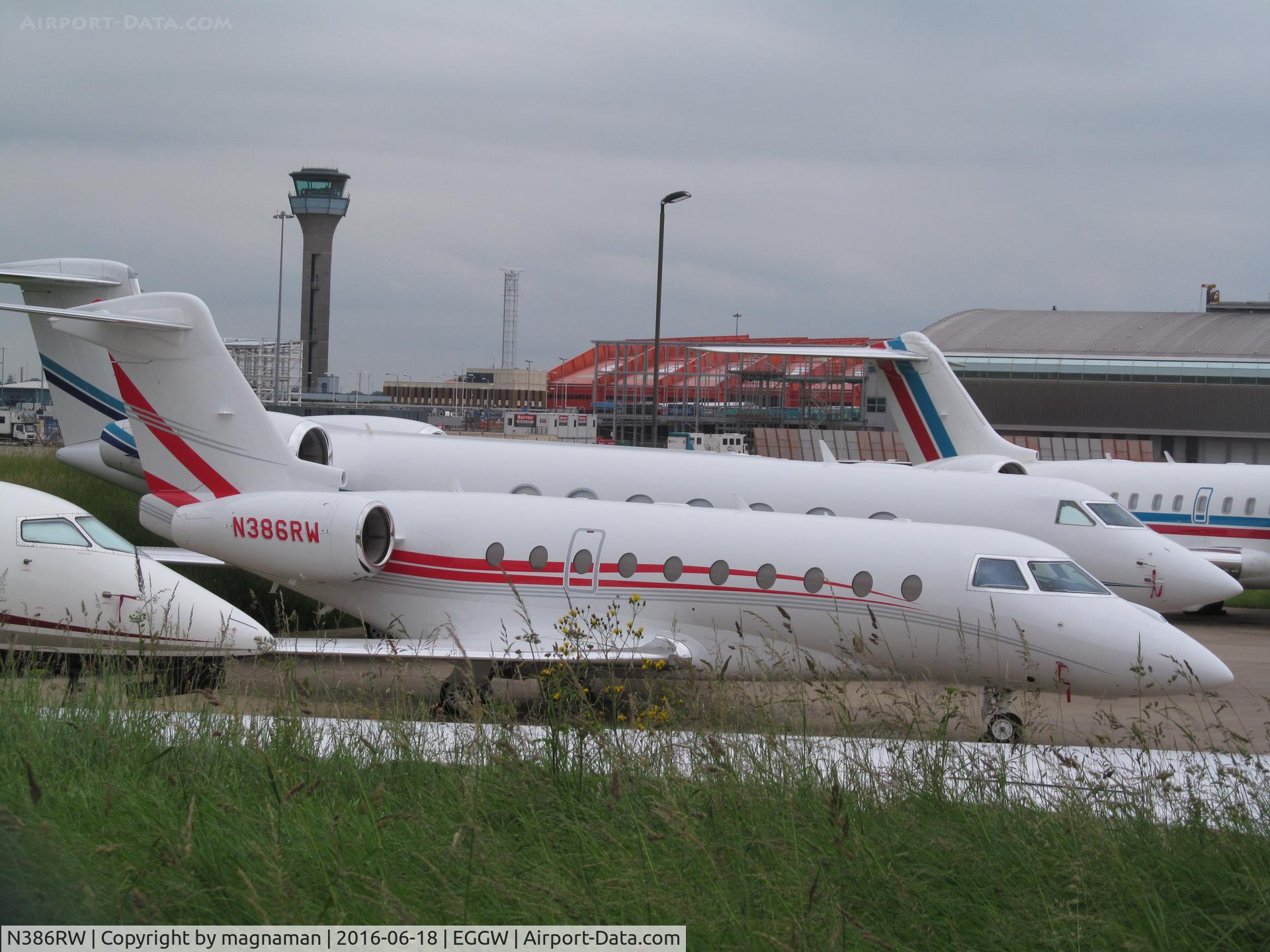 N386RW, 2014 Israel Aircraft Industries Gulfstream G280 C/N 2052, at luton