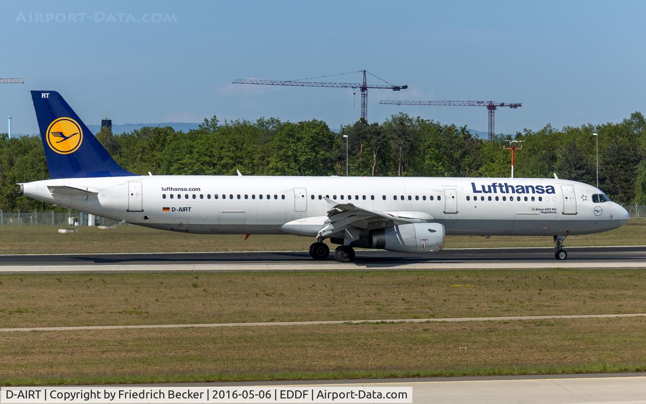 D-AIRT, 1997 Airbus A321-131 C/N 0652, vacating RW07L
