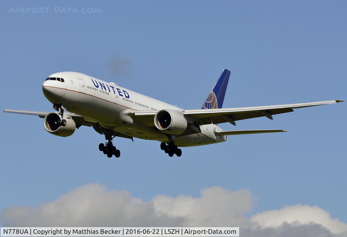 N778UA, 1996 Boeing 777-222 C/N 26940, N778UA