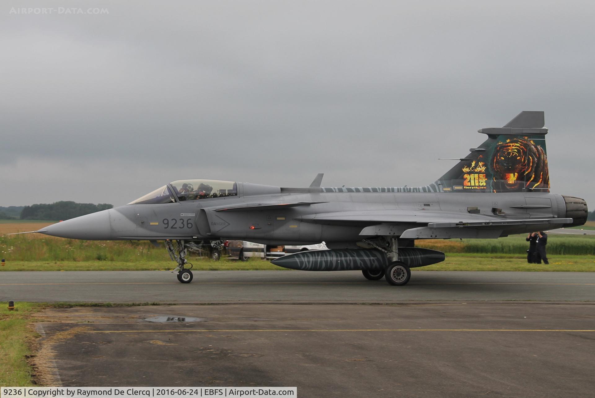 9236, Saab JAS-39C Gripen C/N 39236, BAF days at Florennes.