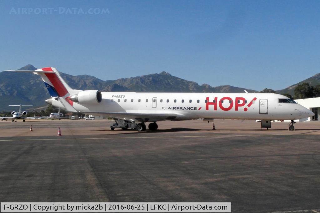 F-GRZO, 2007 Canadair CRJ-700 (CL-600-2C10) Regional Jet C/N 10265, Parked