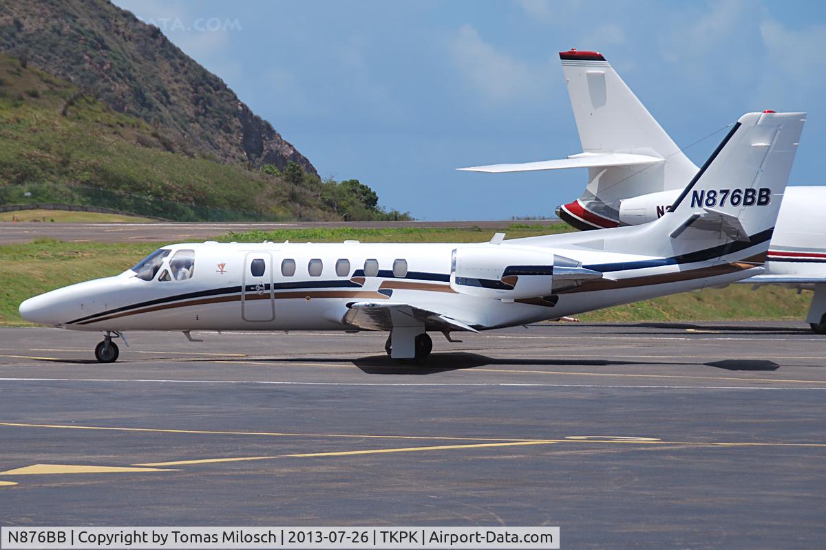 N876BB, 2004 Cessna 550 Citation Bravo C/N 550-1087, Seen here while waiting for our flight to SXM