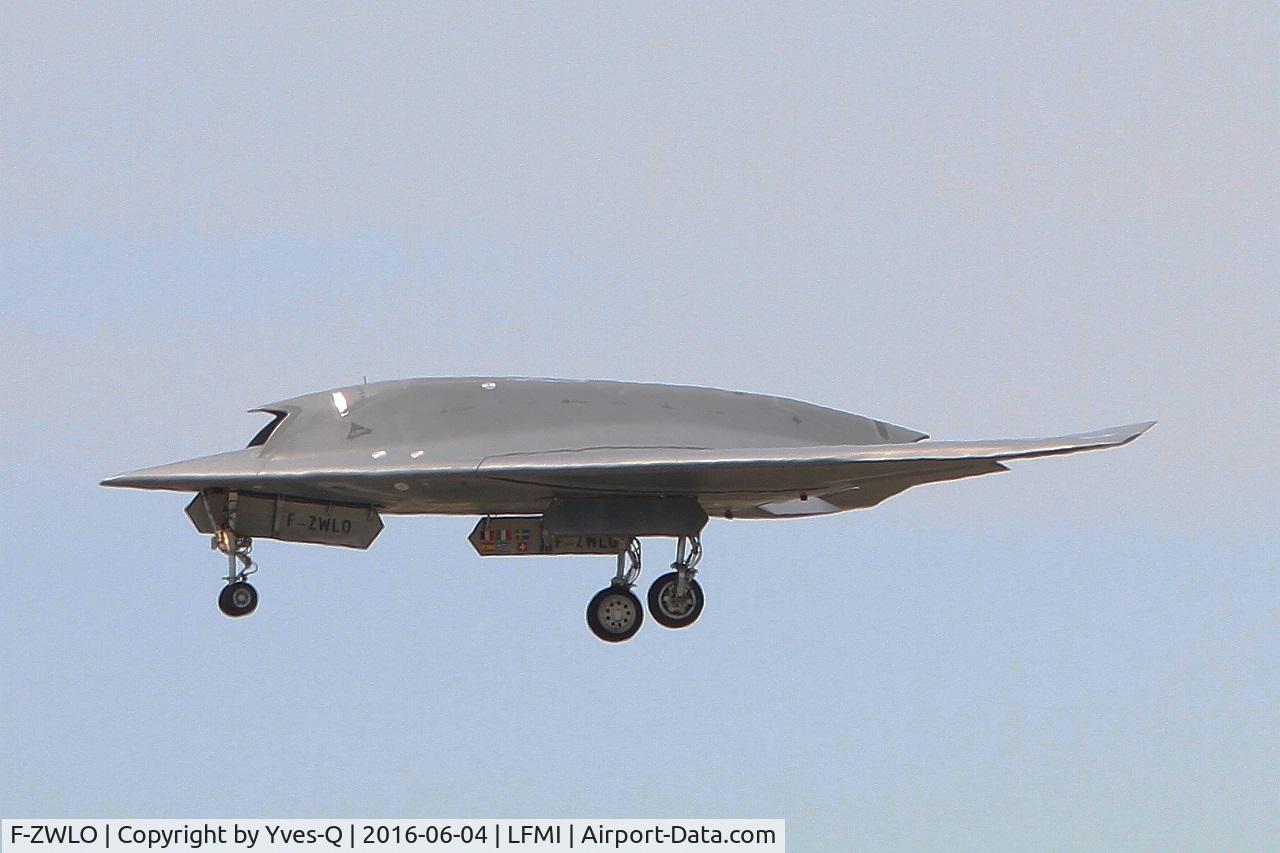 F-ZWLO, 2012 Dassault nEUROn C/N 1, nEUROn, experimental unmanned combat aerial vehicle, demonstration flight for the first time at Istres-Le Tubé Air Base 125 (LFMI-QIE) open day 2016