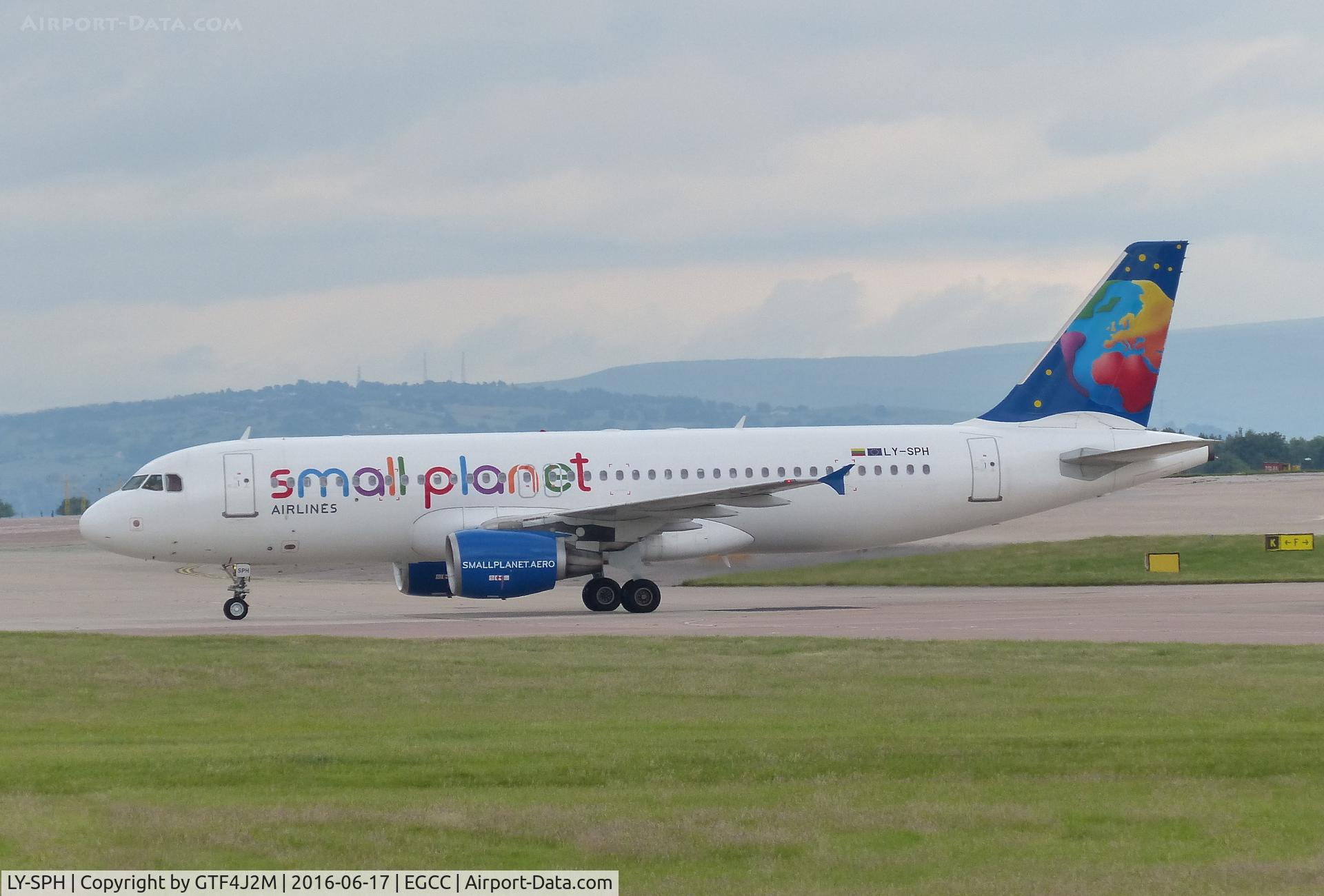 LY-SPH, 1998 Airbus A320-214 C/N 883, LY-SPH at Manchester 17.6.16