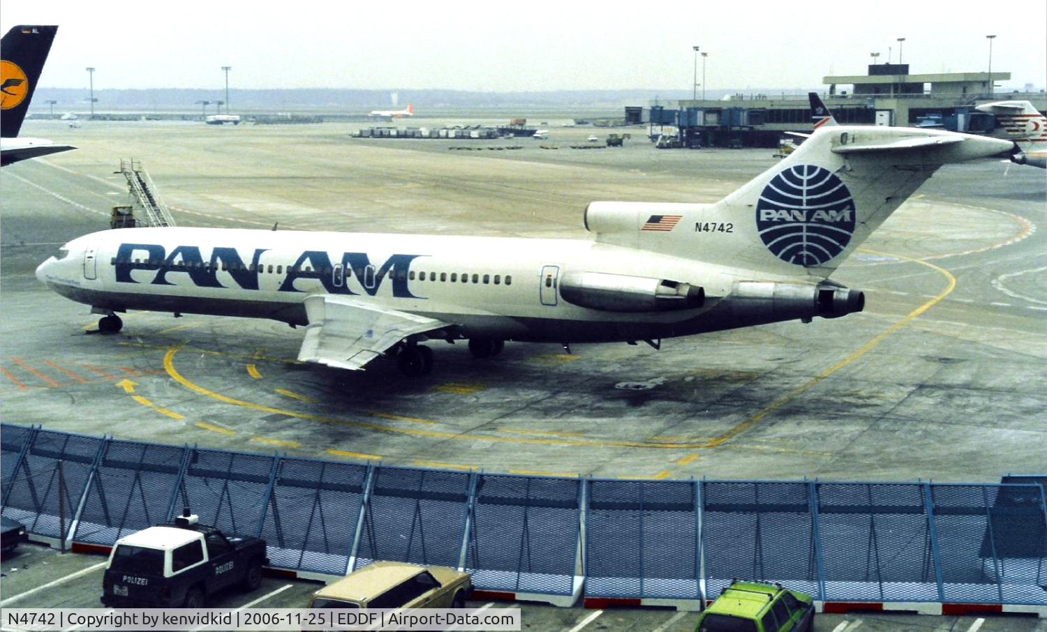 N4742, 1968 Boeing 727-235 C/N 19462, Pan Am