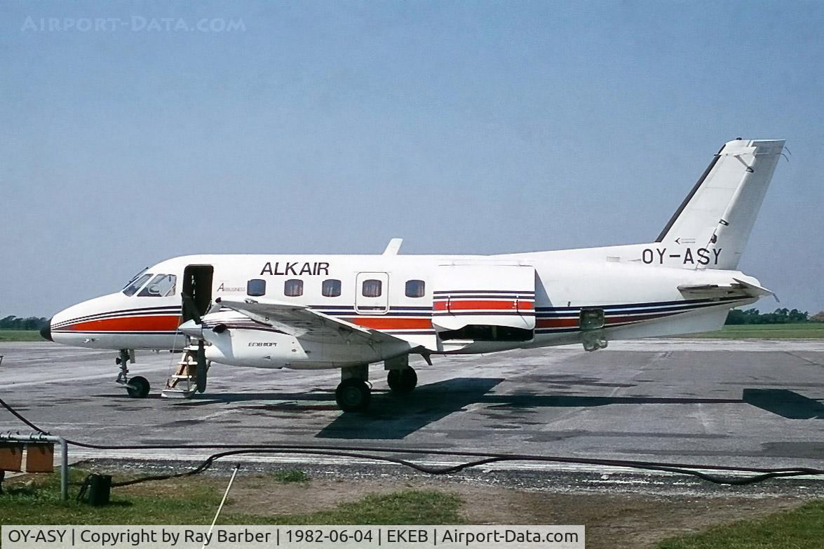 OY-ASY, 1980 Embraer EMB-110P1 Bandeirante C/N 110308, OY-ASY   Embraer Emb-110P1 Bandeirante [110308] (Alkair Flight Operations) Esbjerg~OY 04/06/1982. From a slide.