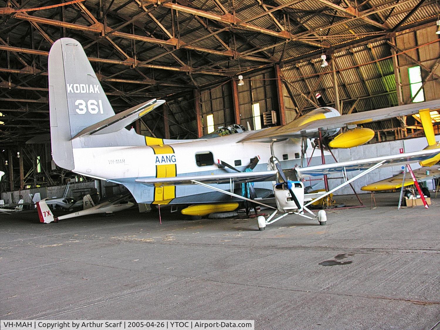 VH-MAH, Grumman HU-16C (UF-1G) Albatross C/N G-368, VH-MAH Tocumwal NSW 2005