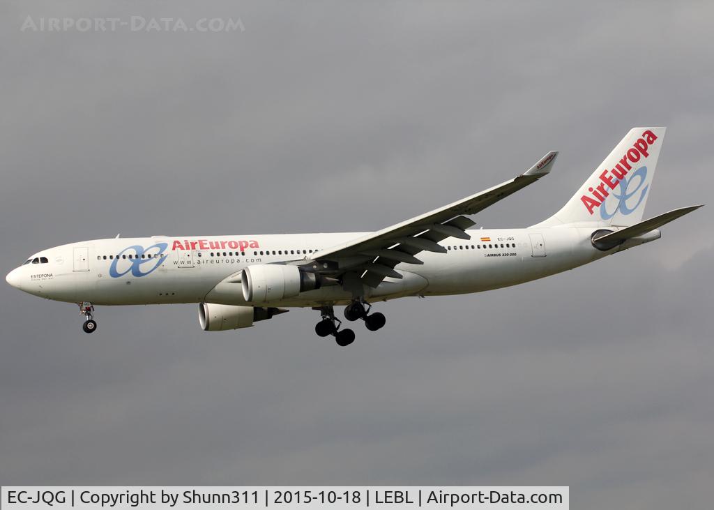 EC-JQG, 2006 Airbus A330-202 C/N 745, Landing rwy 25R