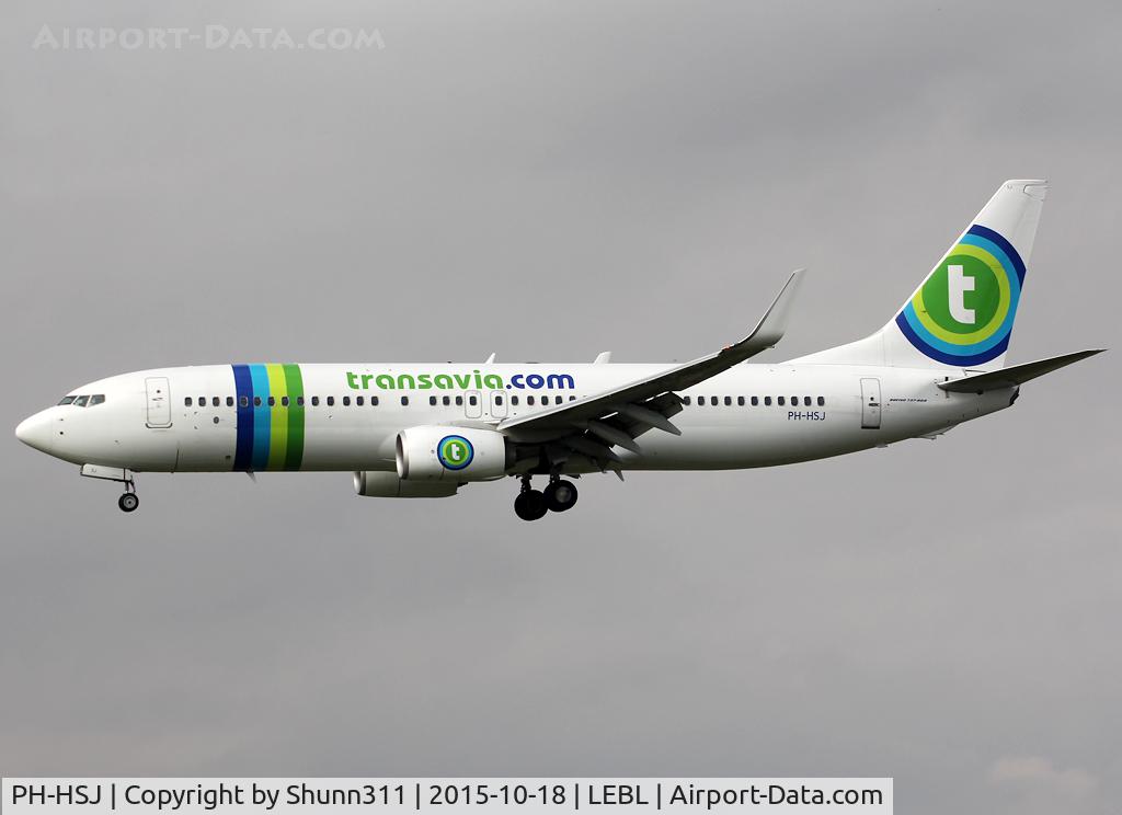 PH-HSJ, 2014 Boeing 737-8K2 C/N 42150, Landing rwy 25R