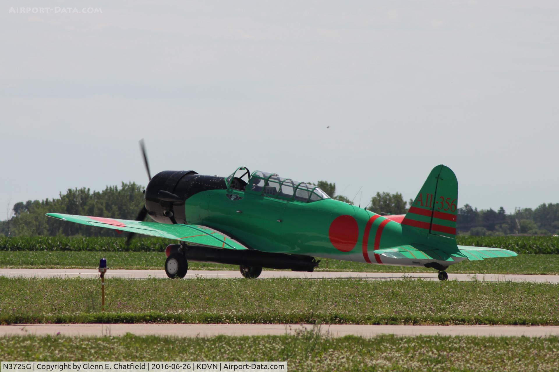 N3725G, 1944 North American SNJ-5 Texan Texan C/N 84875, At the Quad Cities Air Show