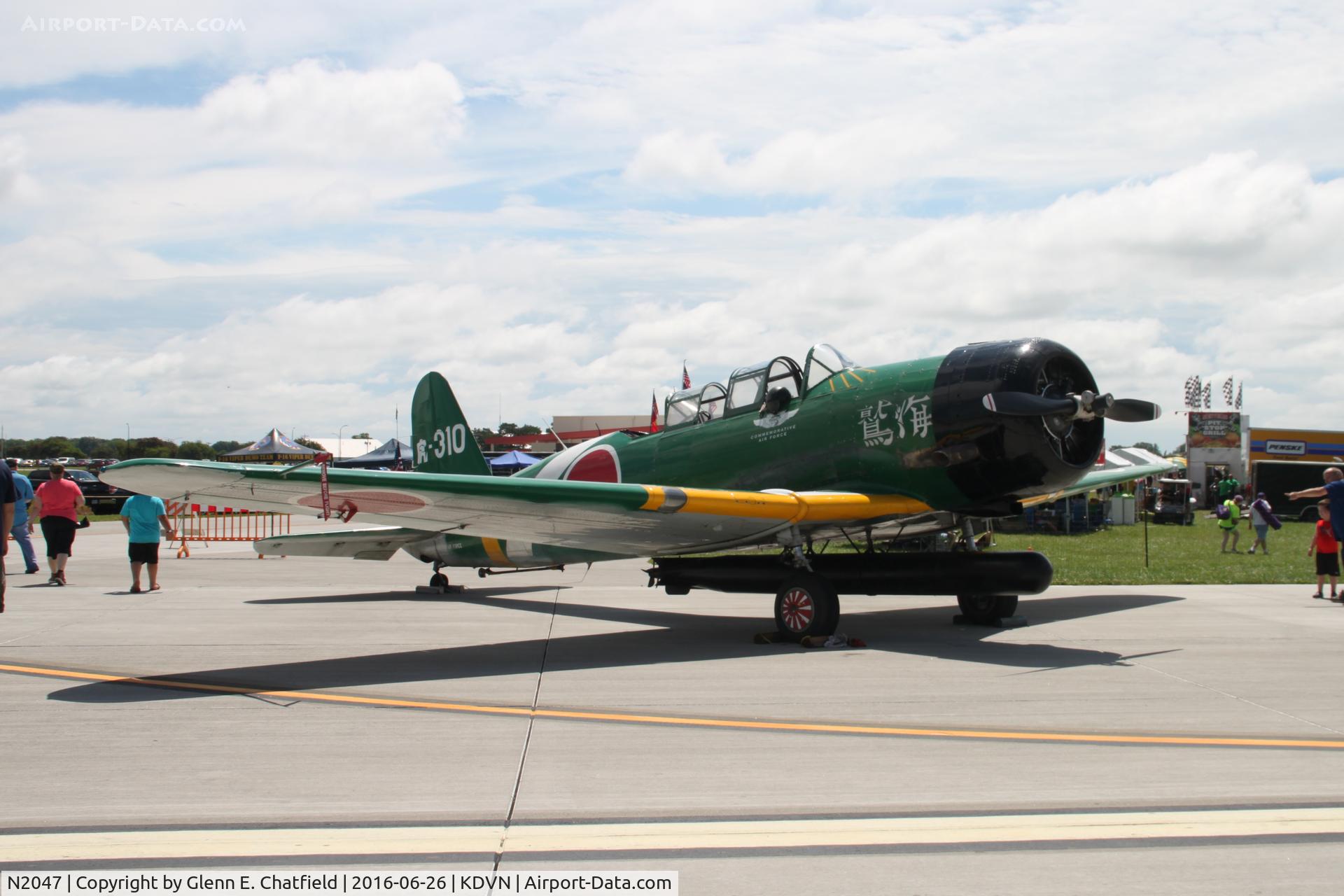 N2047, 1952 Canadian Car & Foundry T-6 Harvard Mk.4 C/N CCF4-83, At the Quad Cities Air Show
