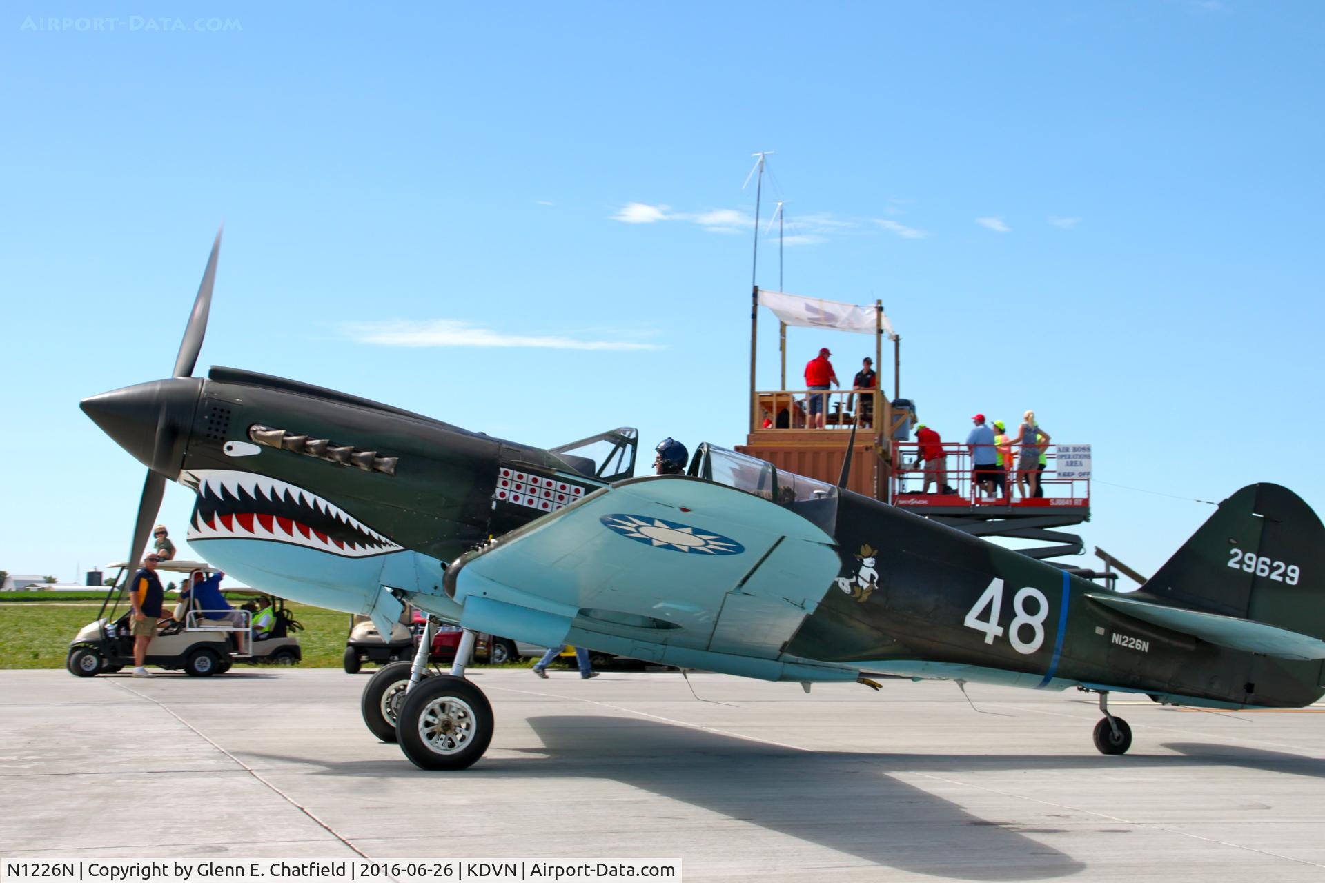 N1226N, Curtiss P-40N Warhawk C/N 29629, At the Quad Cities Air Show