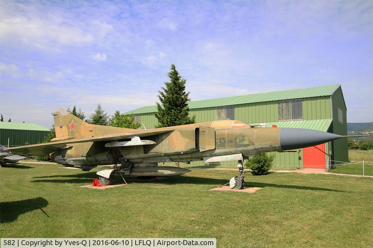 582, 1973 Mikoyan-Gurevich MiG-23MF C/N 039021, Mikoyan-Gurevich MiG-23MF, Musée Européen de l'Aviation de Chasse at Montélimar-Ancône airfield (LFLQ)