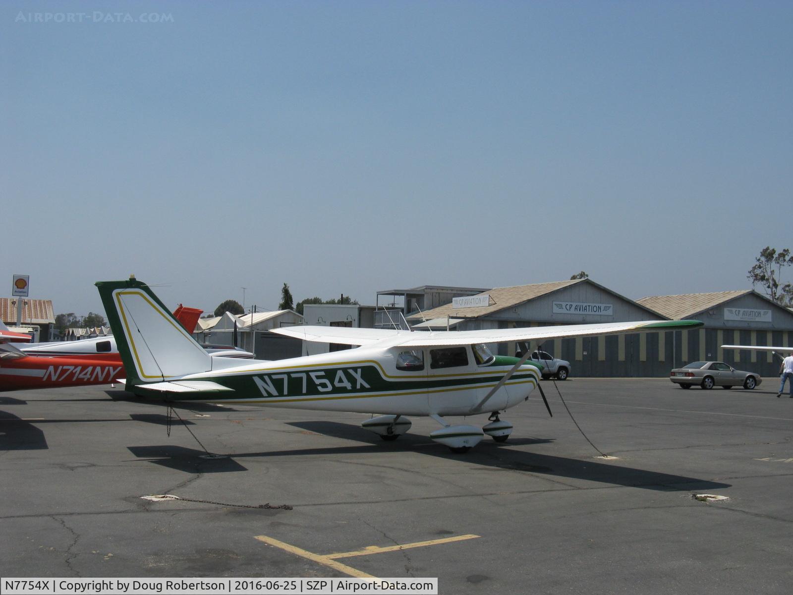 N7754X, 1960 Cessna 172B C/N 17248254, 1960 Cessna 172B SKYHAWK, Continental O-300 145 Hp 6 cylinder, the first production Cessna 172 was introduced in 1956 with this 1,800 hour TBO engine. Same engine used through 172H model of 1967.