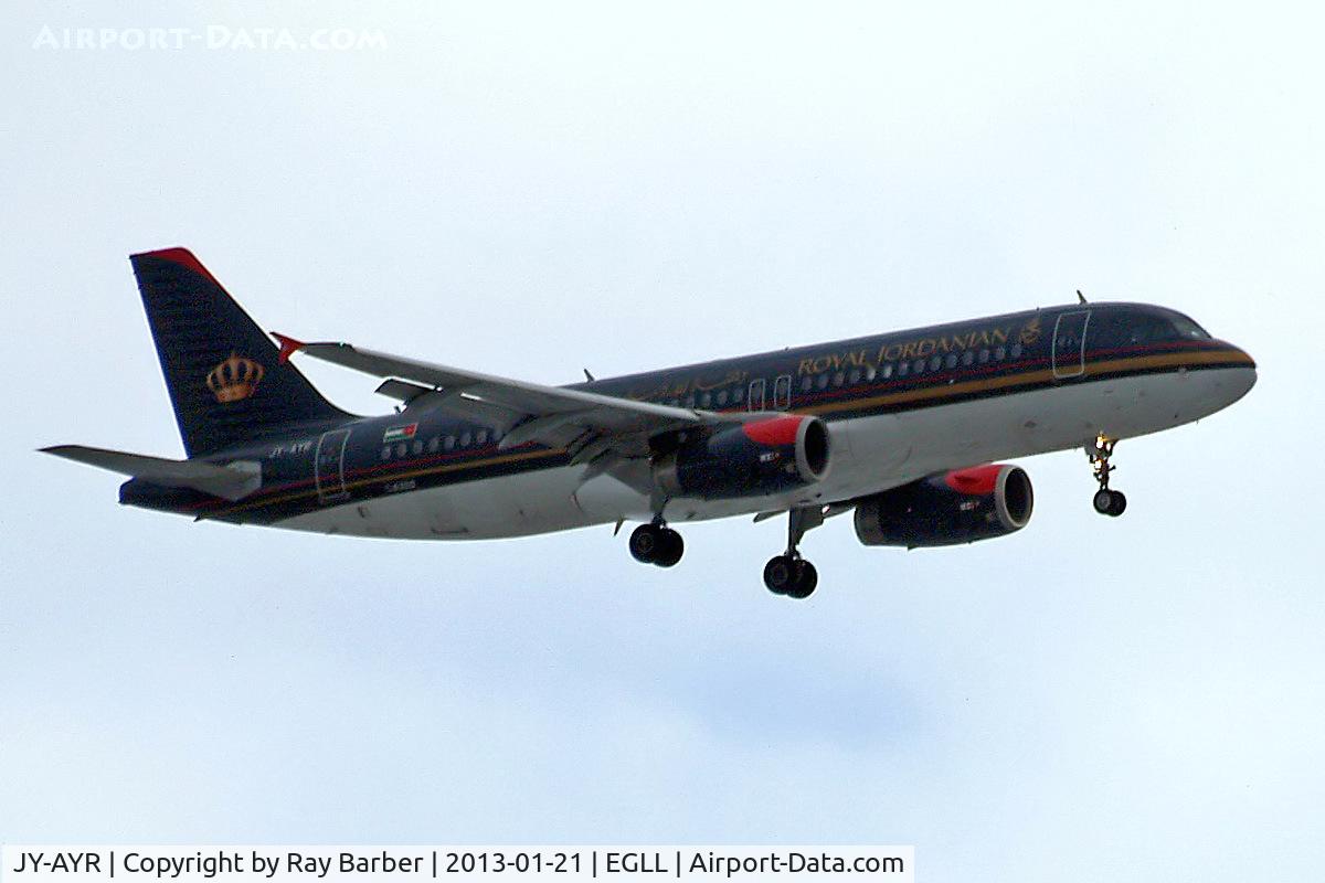 JY-AYR, 2011 Airbus A320-232 C/N 4817, Airbus A320-232 [4817] (Royal Jordanian Airlines) Home~G 21/01/2013. On approach 27L.