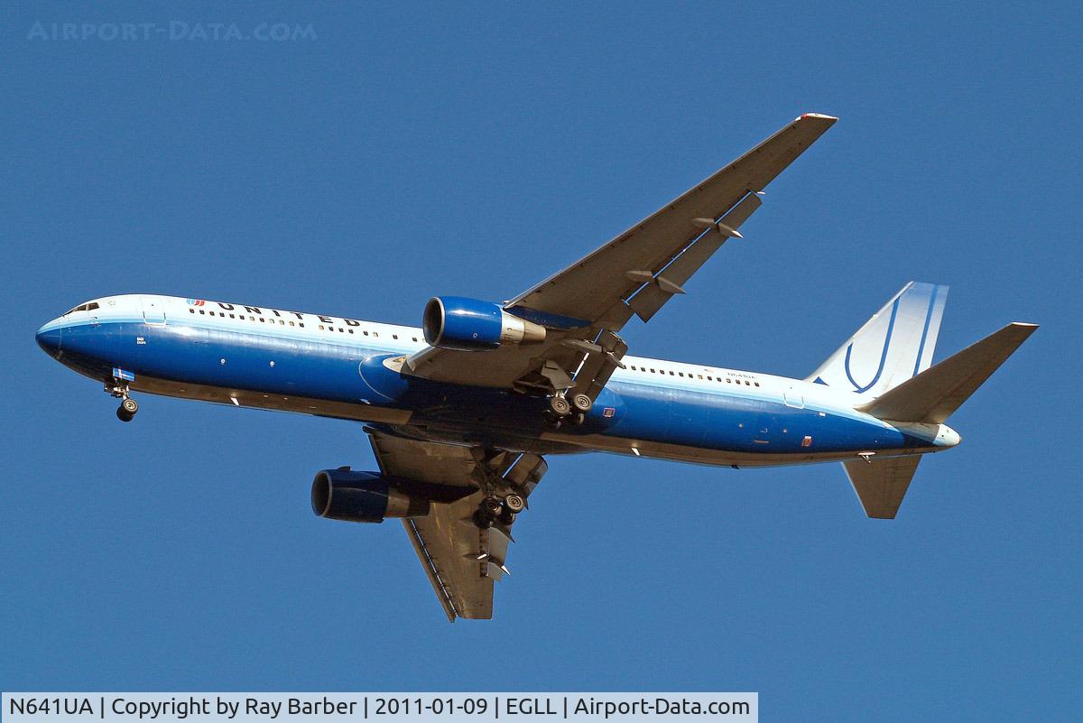 N641UA, 1991 Boeing 767-322/ER C/N 25091, Boeing 767-322ER [25091] (United Airlines) Home~G 09/01/2011. On approach 27R.