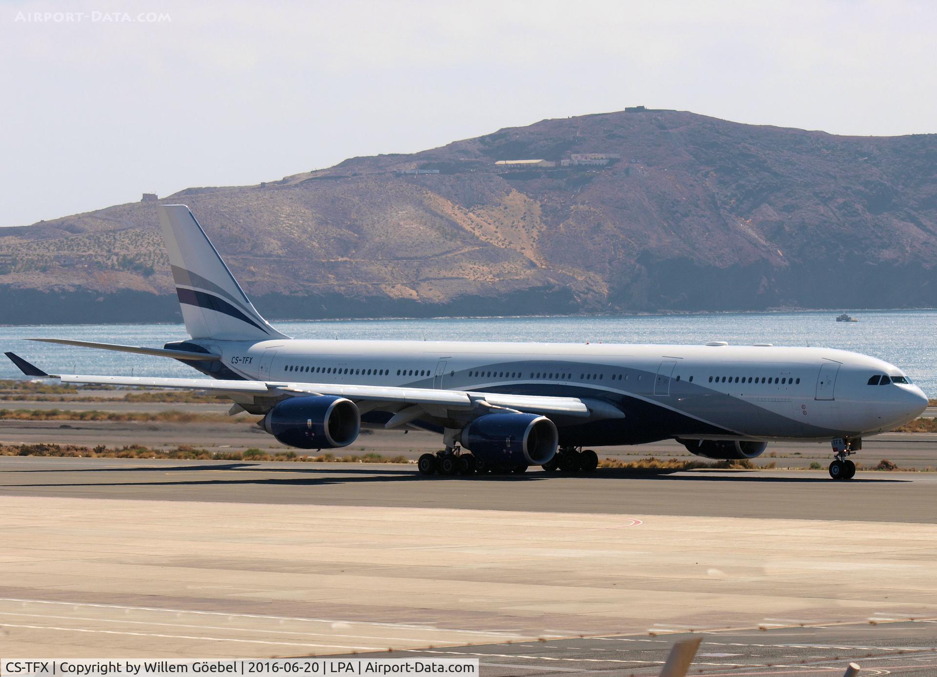 CS-TFX, 2008 Airbus A340-541 C/N 912, Taxi to runway of LPA