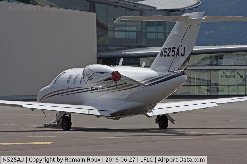 N525AJ, 2008 Cessna 525 CitationJet CJ1+ C/N 525-0673, Parked
