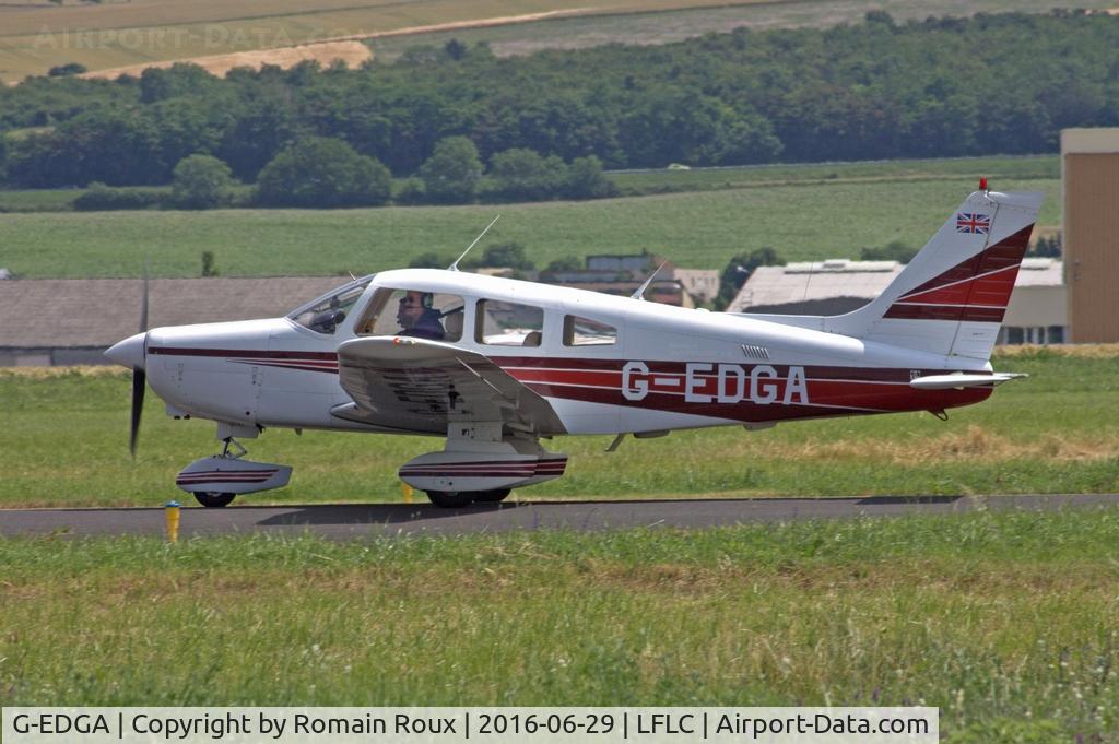 G-EDGA, 1985 Piper PA-28-161 Cherokee Warrior II C/N 28-8516024, Taxiing