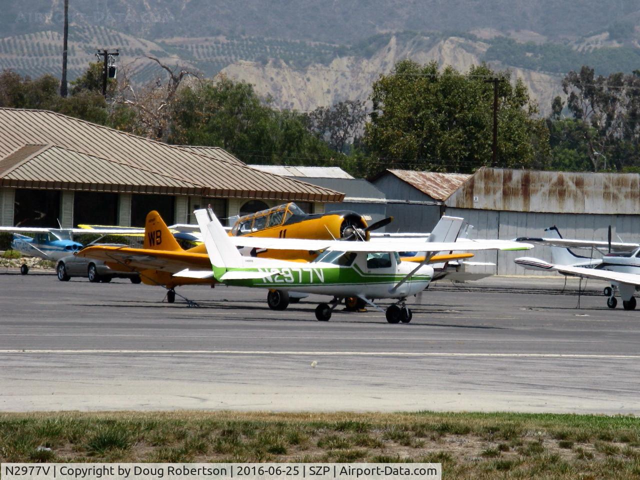 N2977V, 1974 Cessna 150M C/N 15076340, 1974 Cessna 150M, Continental O-200 100 Hp, taxi