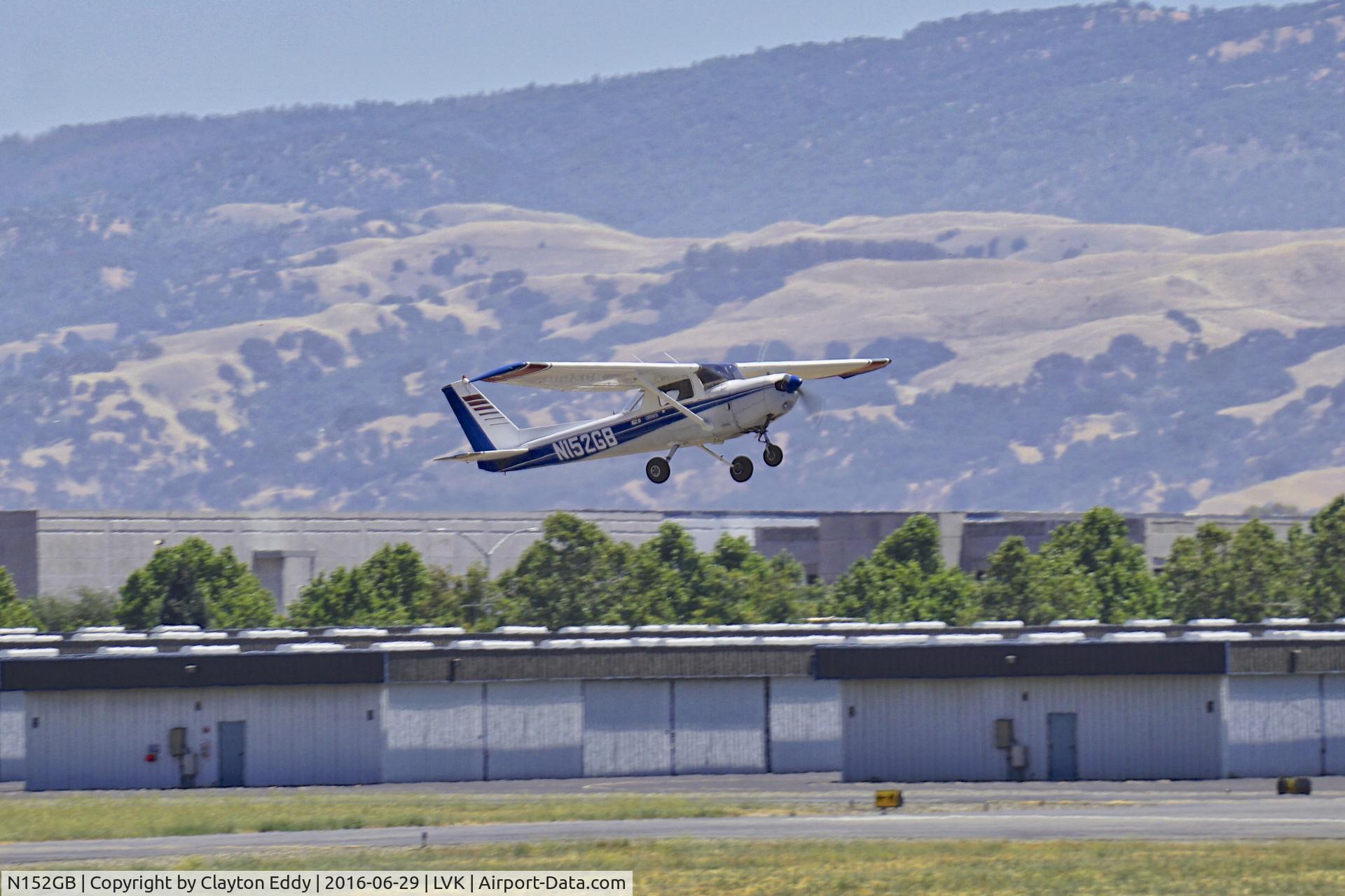 N152GB, 1977 Cessna 152 C/N 15279546, N152GB departing runway 25R at Livermore Airport. 2016.