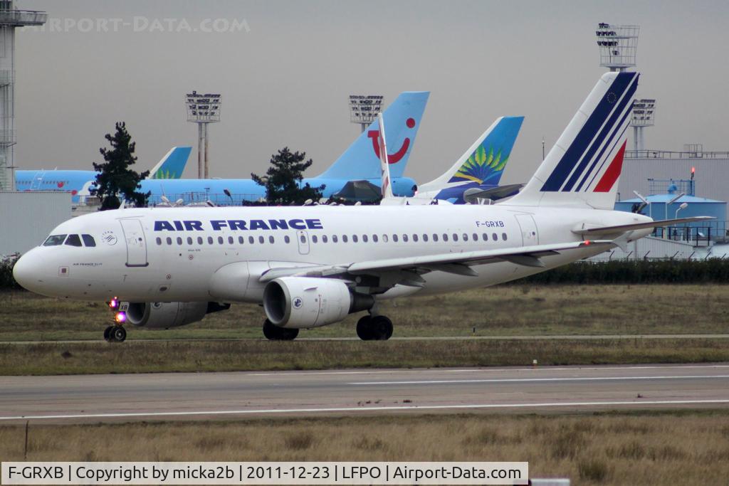 F-GRXB, 2001 Airbus A319-111 C/N 1645, Taxiing