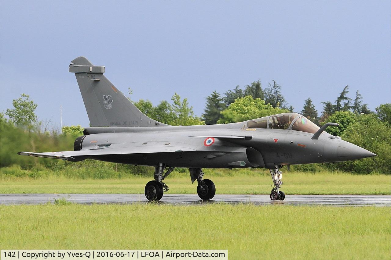 142, 2013 Dassault Rafale C C/N 142, Dassault Rafale C, Taxiing to parking area, Avord Air Base 702 (LFOA) Open day 2016
