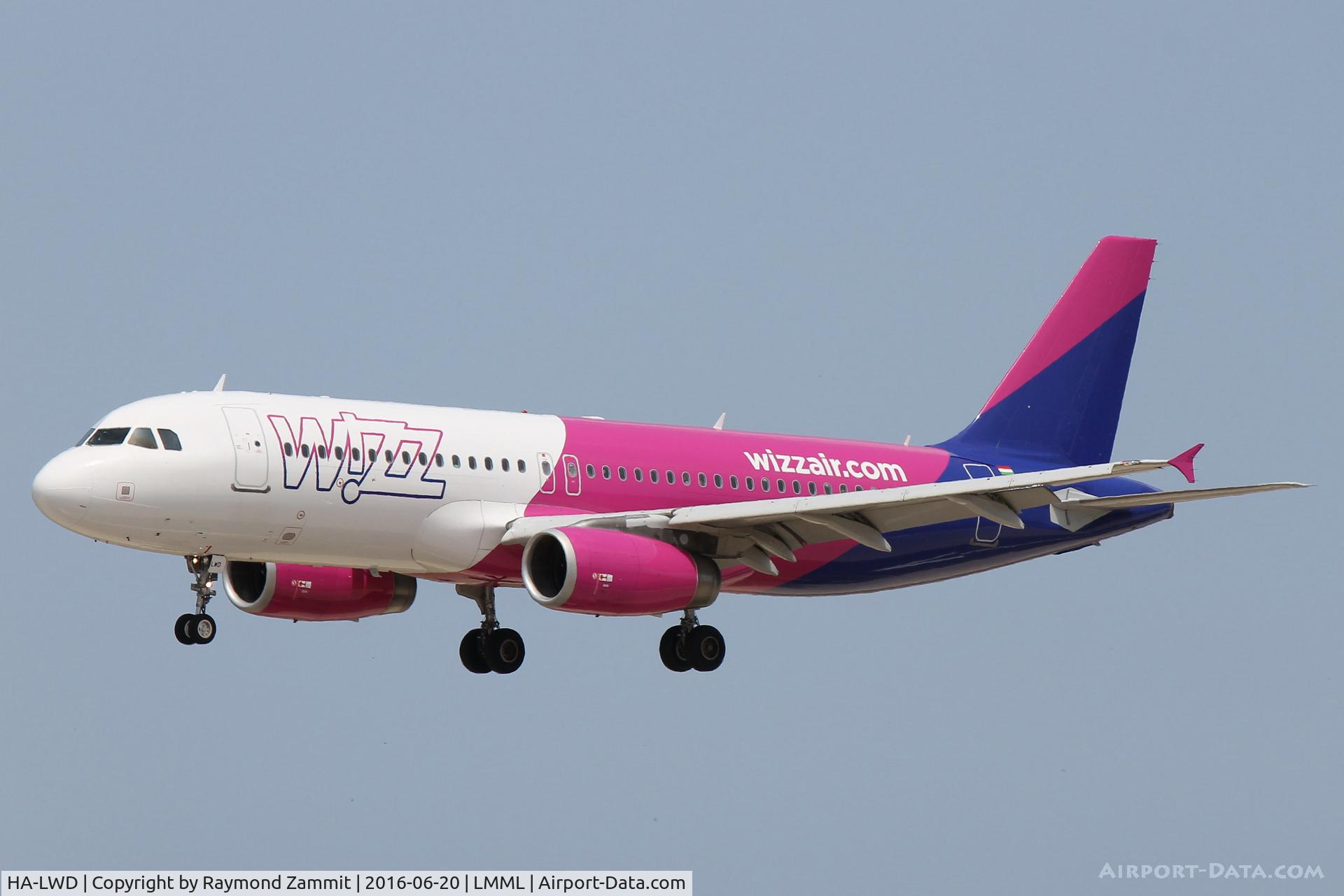 HA-LWD, 2010 Airbus A320-232 C/N 4351, A320 HA-LWD Wizzair