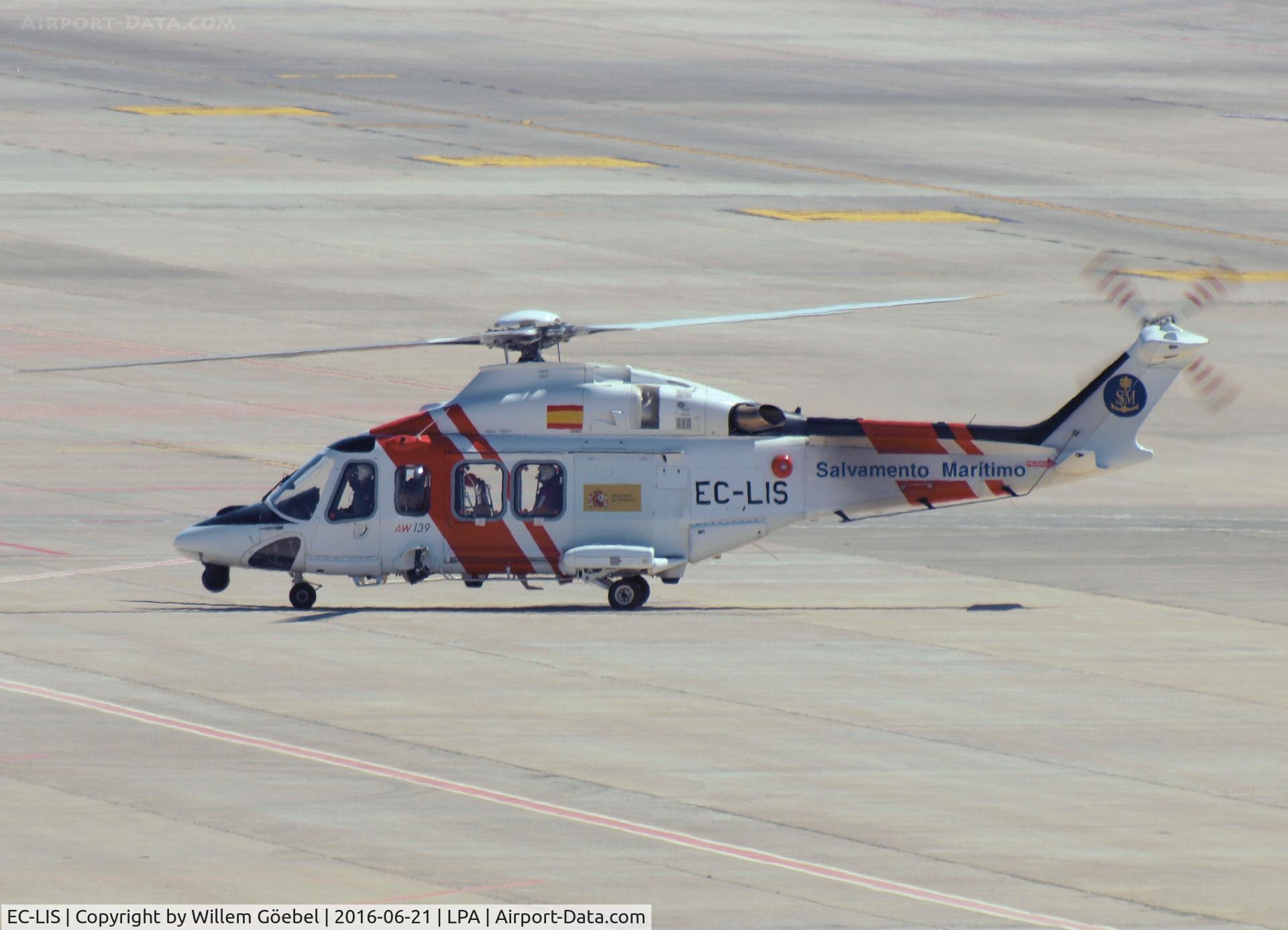 EC-LIS, AgustaWestland AW-139 C/N 31268, Taxi to his place on LPA