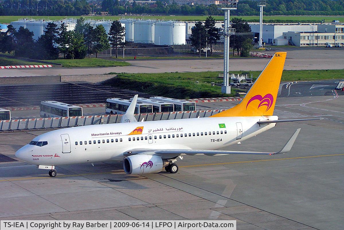 TS-IEA, 2001 Boeing 737-7L9 C/N 28014, Boeing 737-7L9 [28014] (Mauritania Airways) Paris-Orly~F 14/06/2009