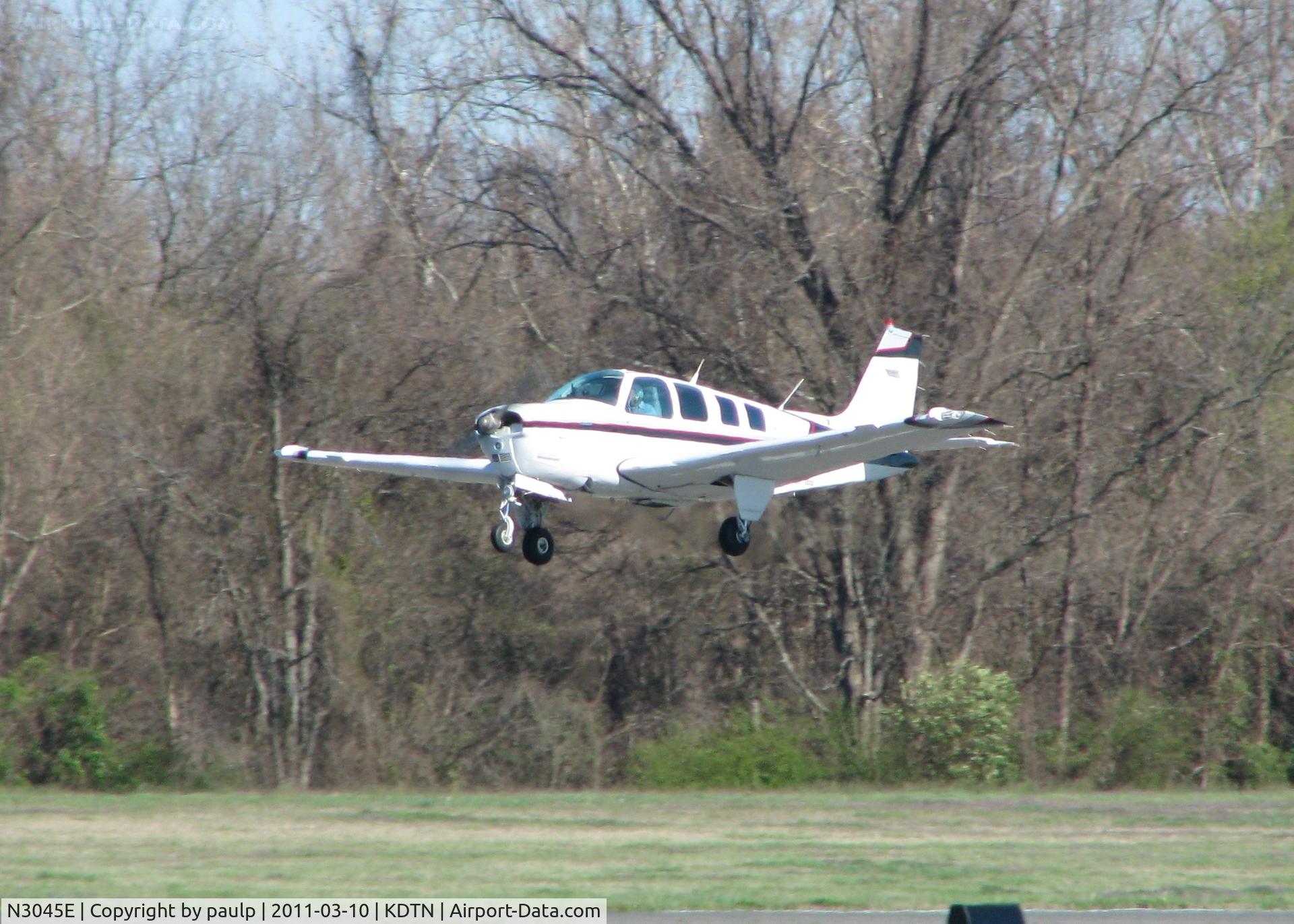 N3045E, Beech A36 Bonanza 36 C/N E-2865, At Downtown Shreveport.