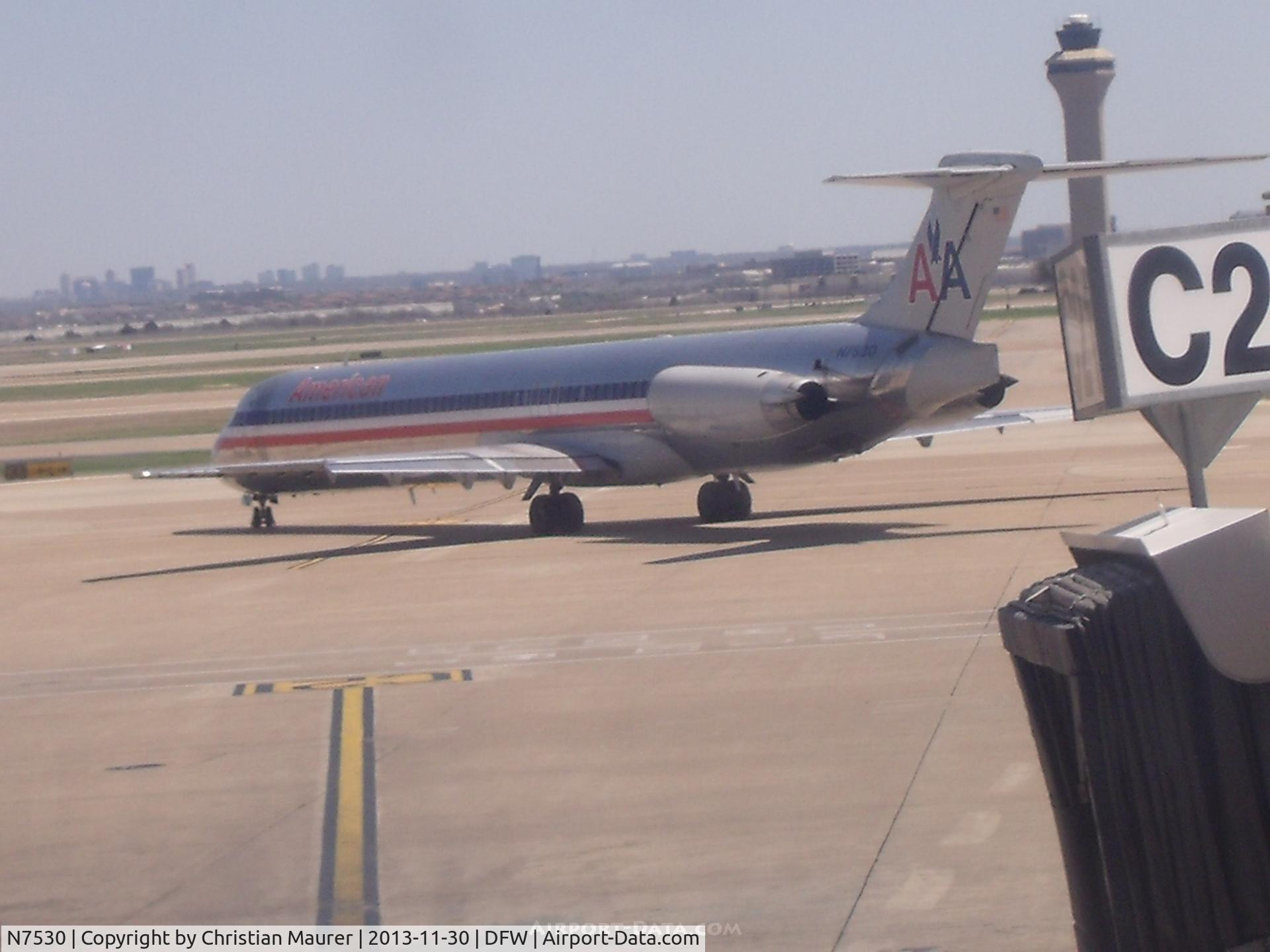 N7530, 1990 McDonnell Douglas MD-82 (DC-9-82) C/N 49922, SUPER 80