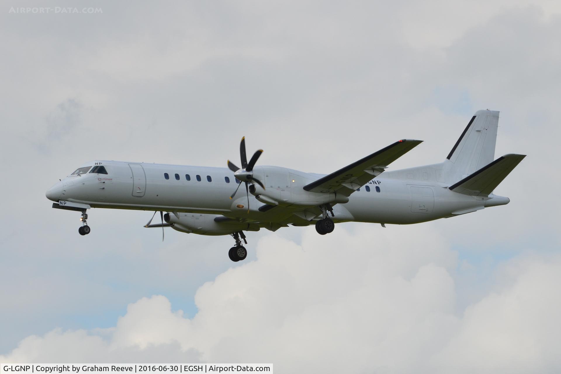 G-LGNP, 1995 Saab 2000 C/N 2000-018, Landing at Norwich.