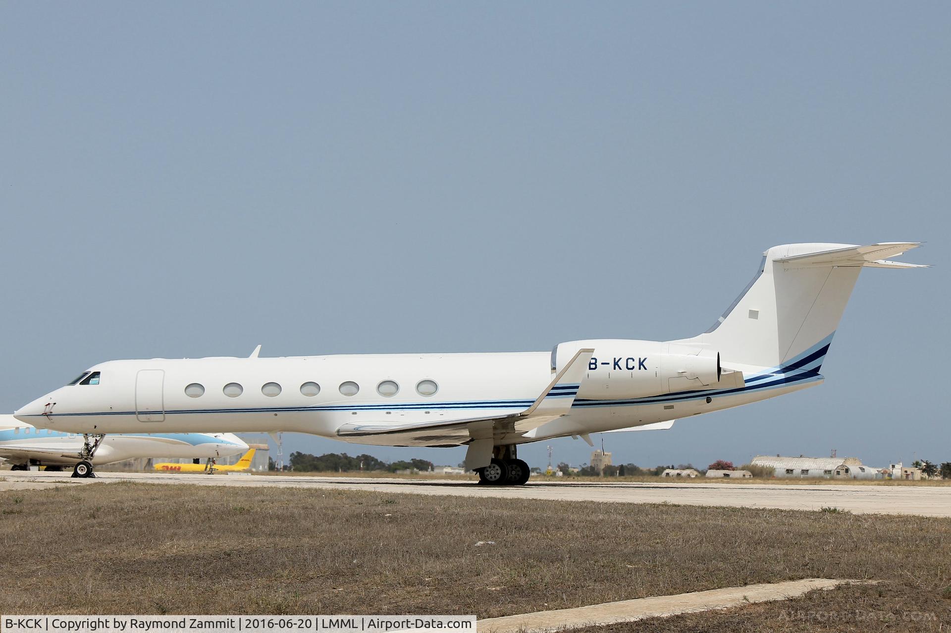 B-KCK, 2009 Gulfstream Aerospace GV-SP (G550) C/N 5228, Gulfstream GV-SP B-KCK