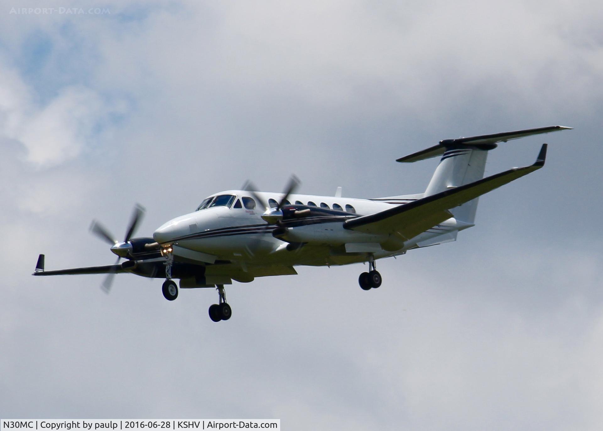 N30MC, 2006 Raytheon Aircraft Company B300 C/N FL-493, At Shreveport Regional.