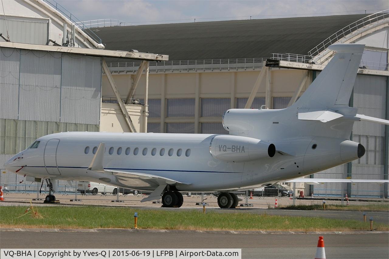 VQ-BHA, 2009 Dassault Falcon 7X C/N 84, Dassault Falcon 7X, Parking area, Paris-Le Bourget (LFPB-LBG)