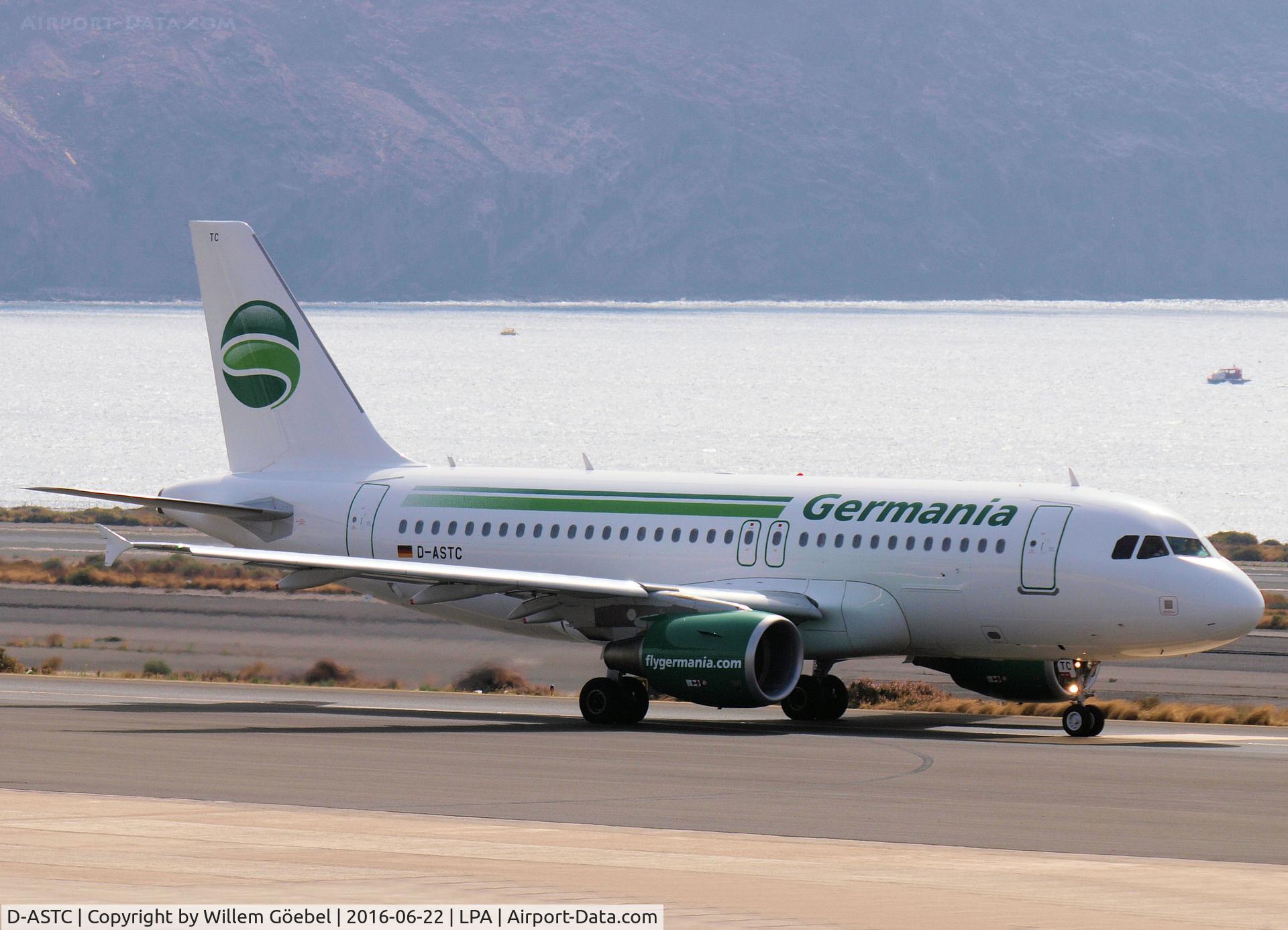 D-ASTC, 2012 Airbus A319-112 C/N 5085, Taxi to the runway of Las Palmas Airport