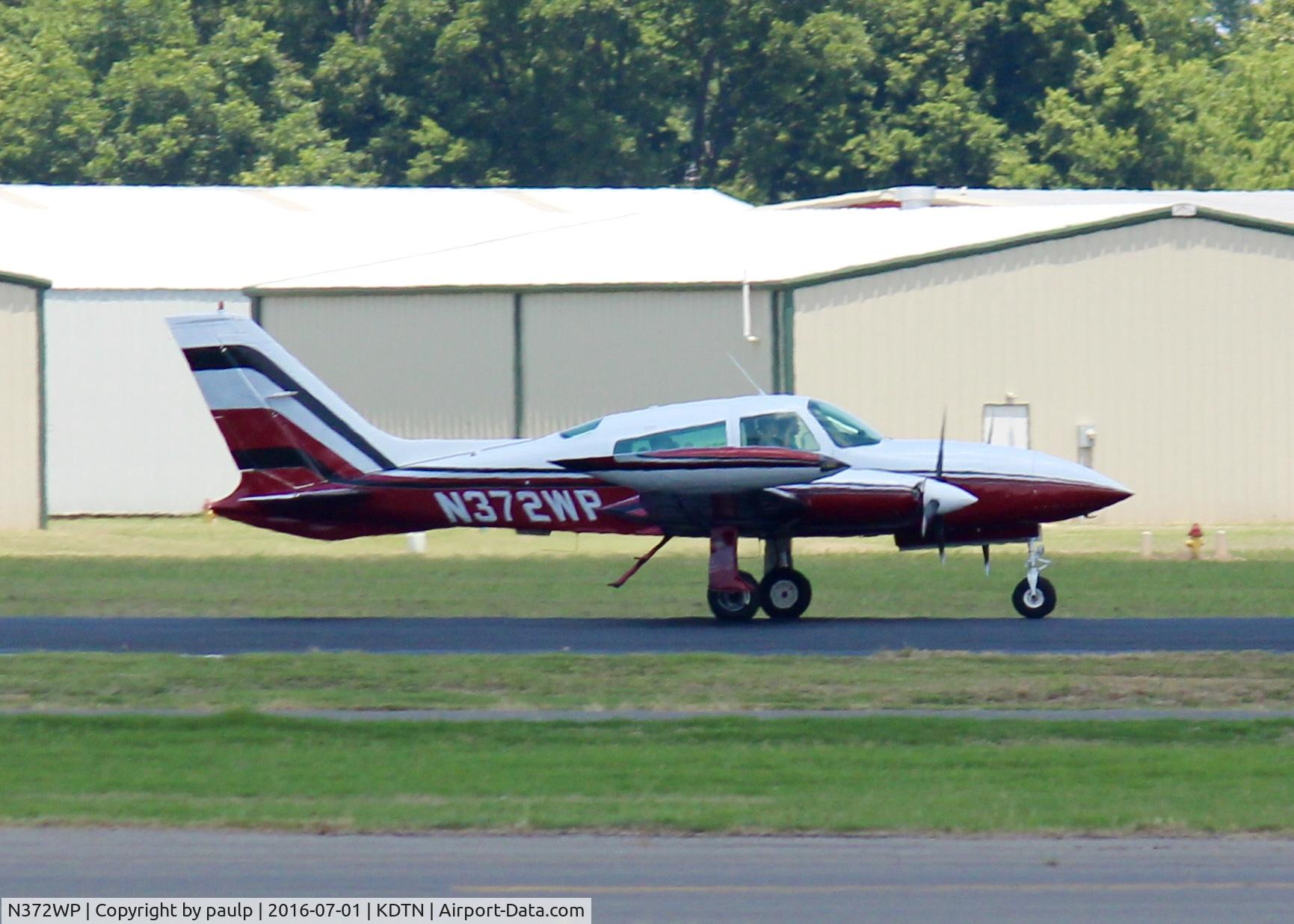 N372WP, 1977 Cessna 310R C/N 310R0904, At Downtown Shreveport.