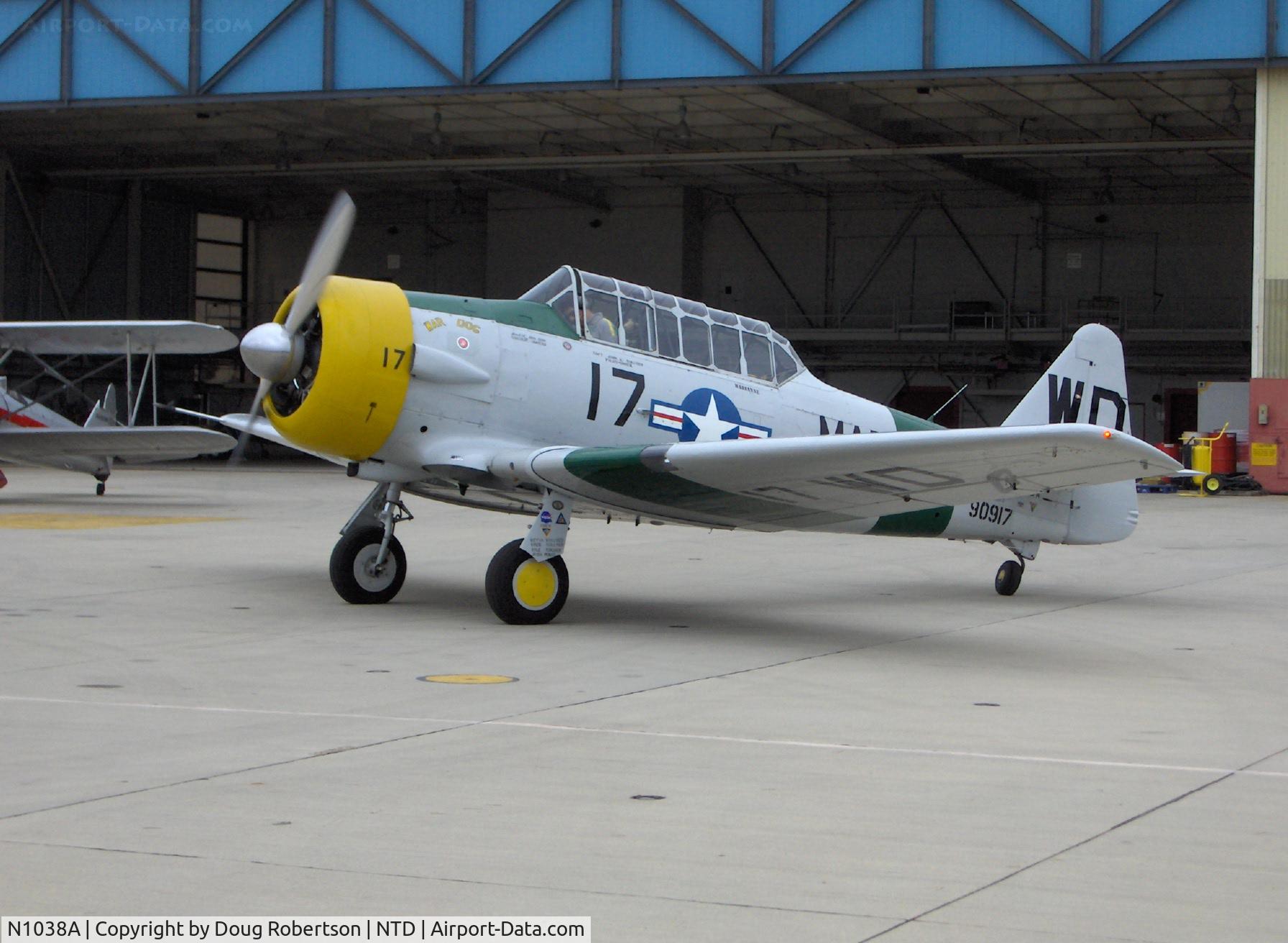 N1038A, 1944 North American SNJ-5 Texan C/N 90917 (121-41633), North American SNJ-5 P&W R1340 600 Hp, 'War Dog', engine warmup