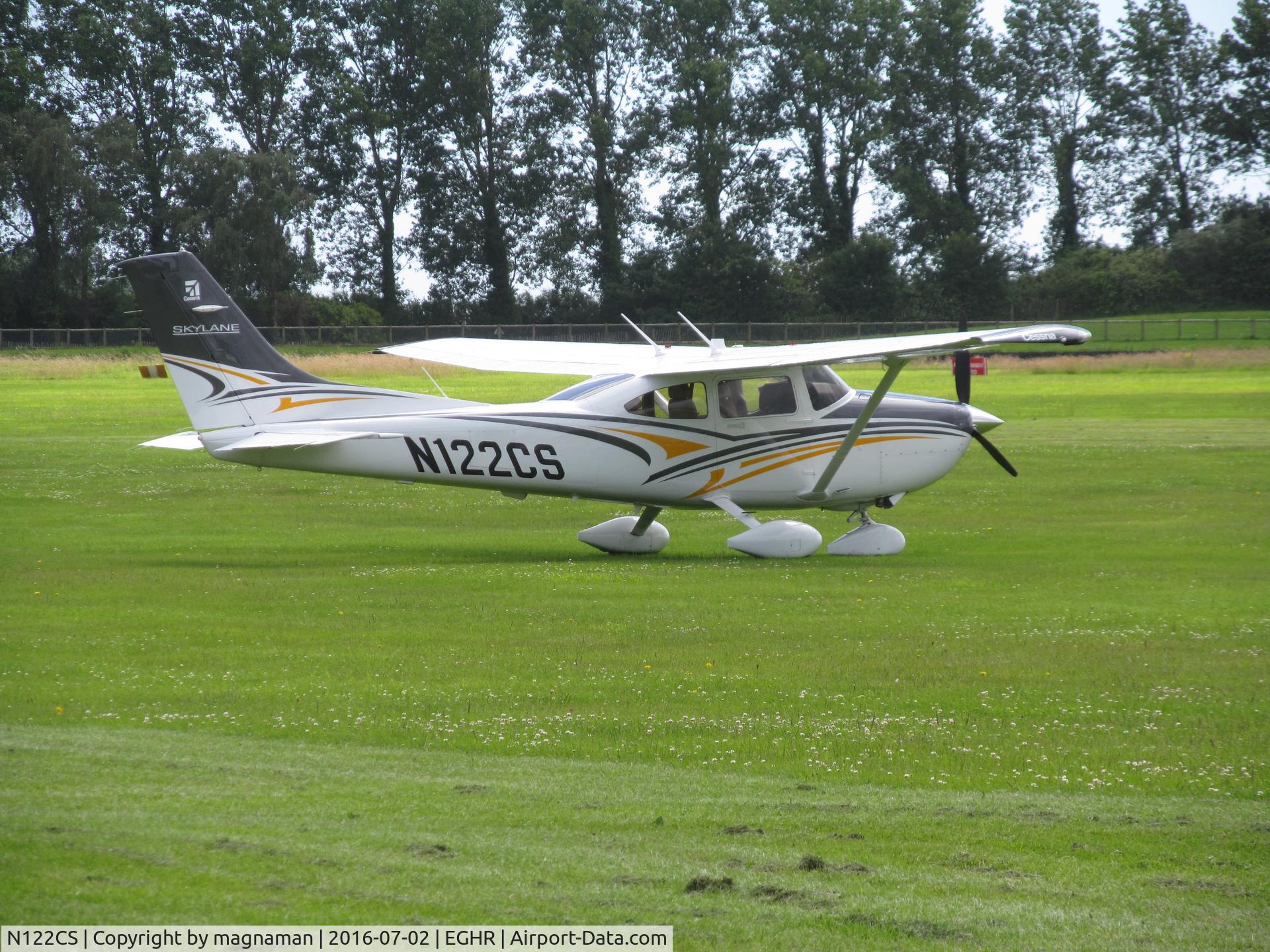 N122CS, 2015 Cessna 182T Skylane Skylane C/N 18282414, Cessna skyland (CS) at goodwood
