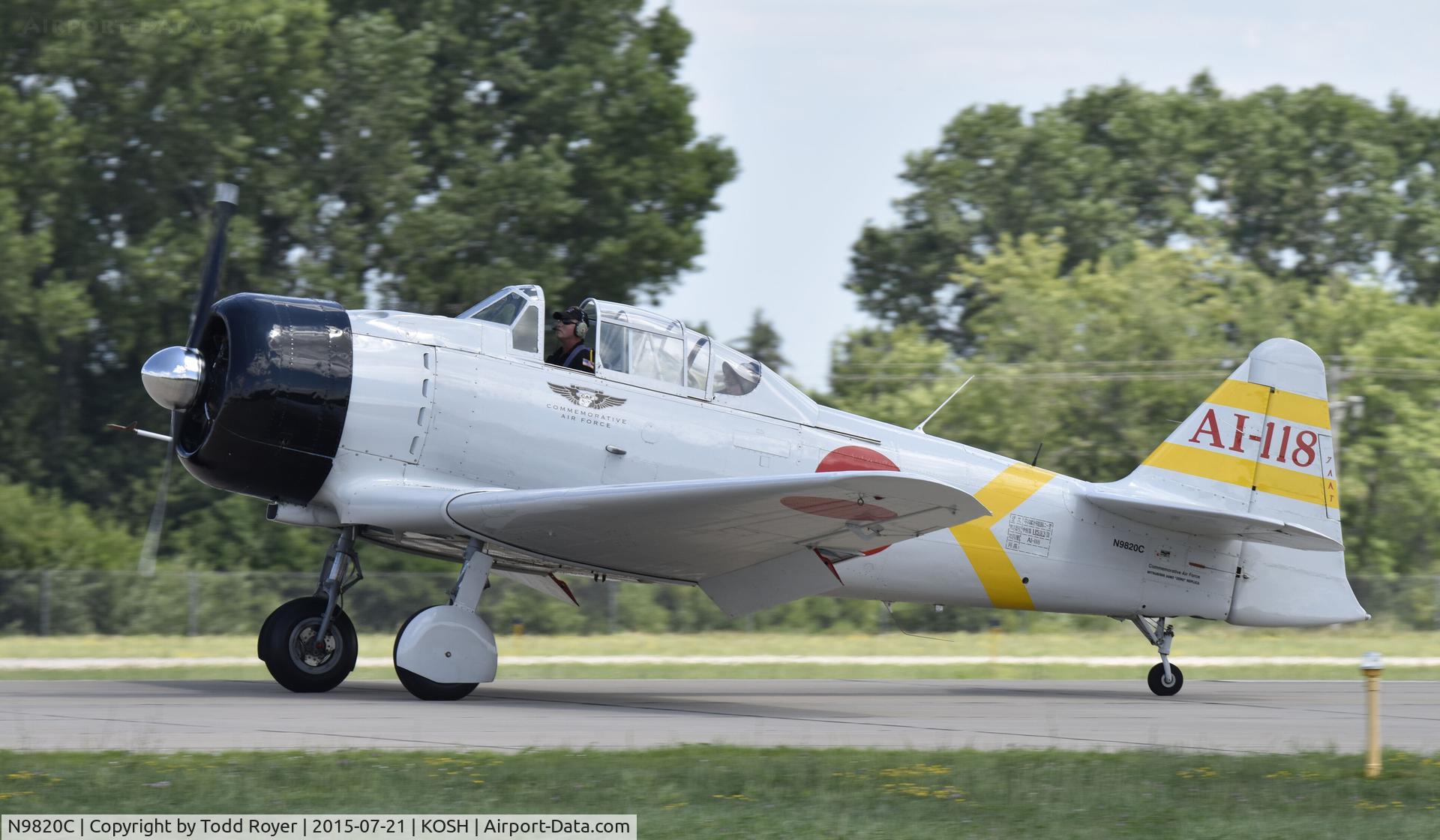 N9820C, 1945 North American SNJ-6 Texan C/N 121-43036, Airventure 2015