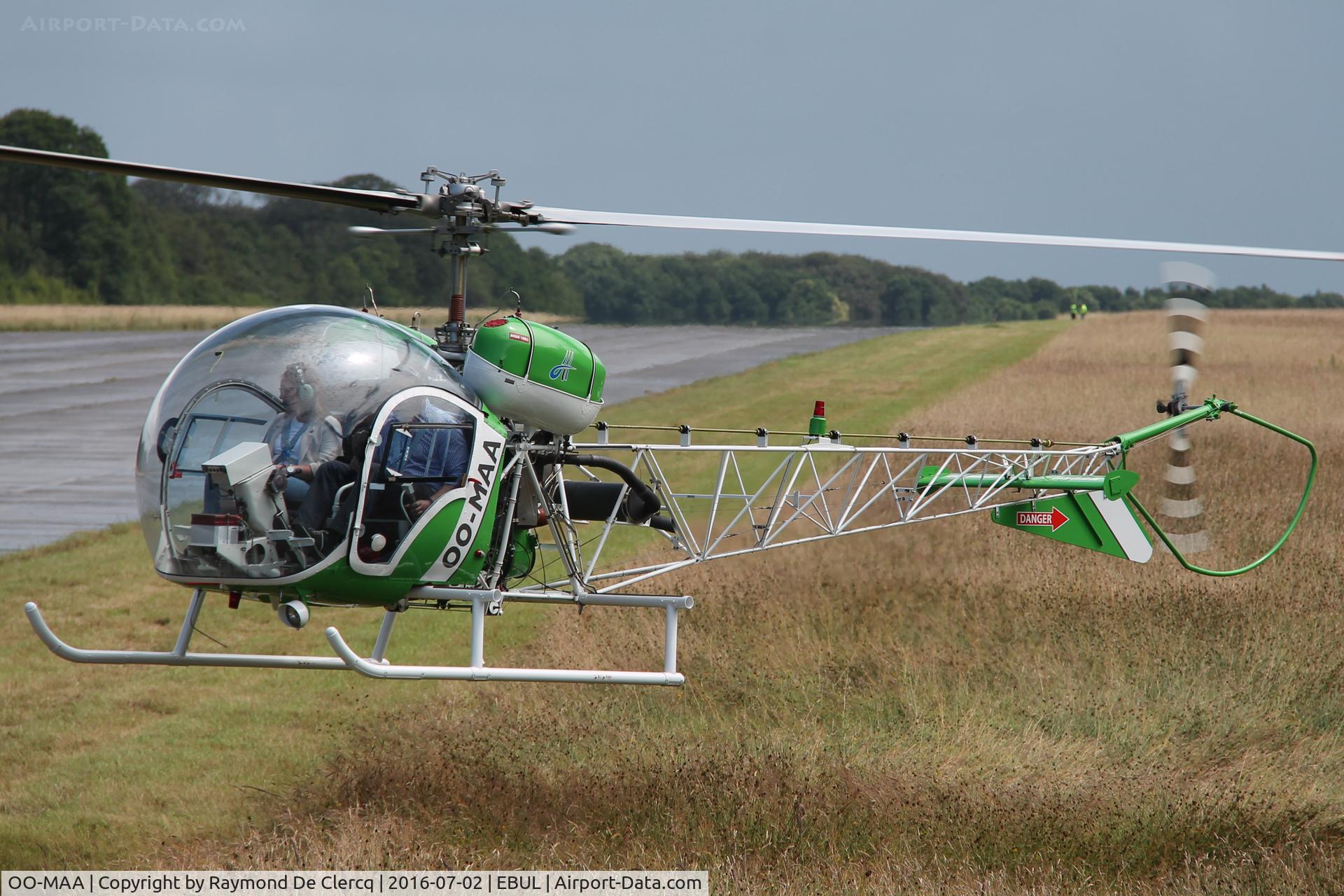 OO-MAA, 1971 Bell 47G-4A C/N 7746, Landing at Ursel Avia 2016.