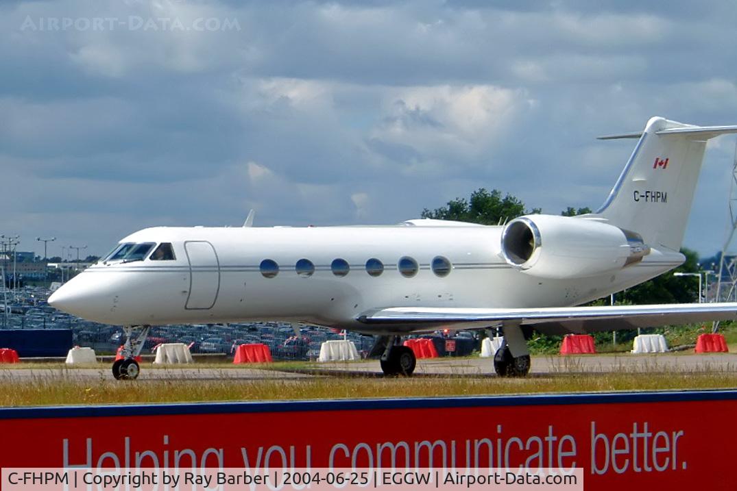 C-FHPM, 1989 Gulfstream Aerospace G-IV C/N 1103, Gulfstream G4 [1103] Luton~G 25/06/2004