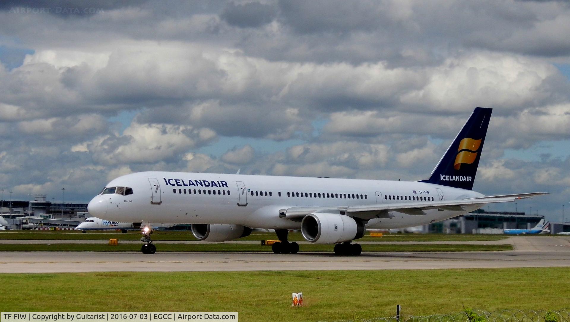 TF-FIW, 1990 Boeing 757-27B/ER C/N 24838, At Manchester